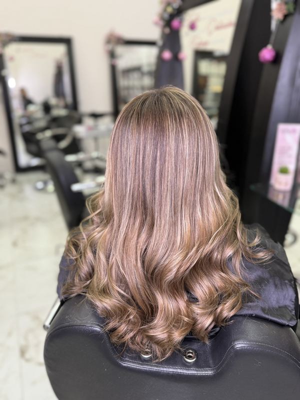 Balayage y color en Fabelli Campeche